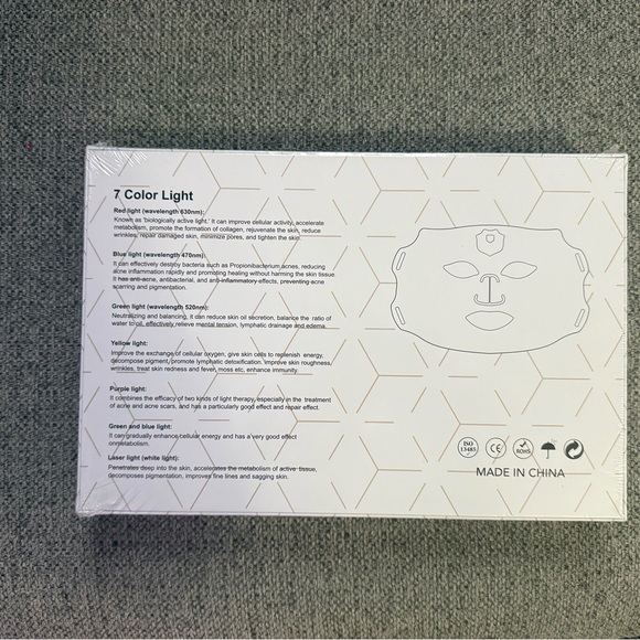 Photon Skin Rejuvenation Face Mask - White - Picture 2 of 2